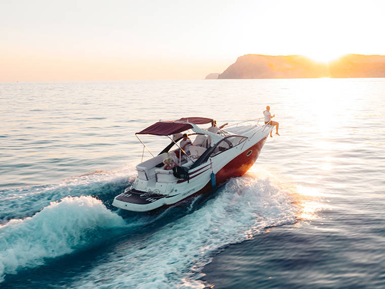 Sample Cruising Yacht