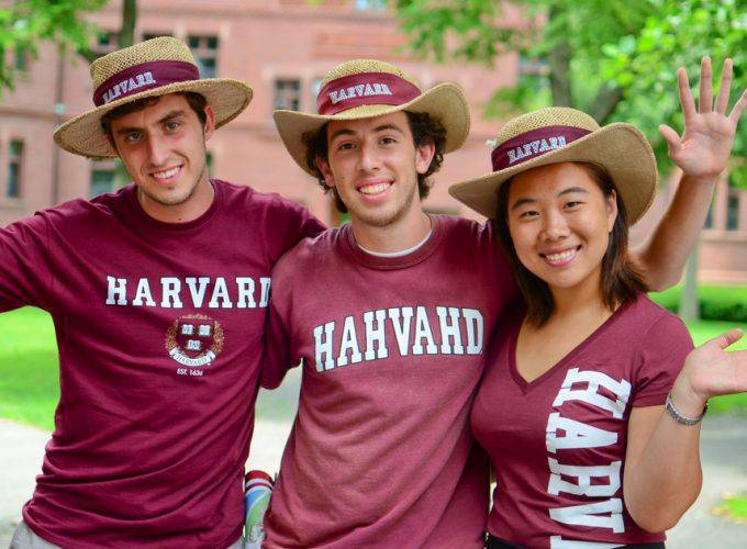 Sample Hollywood Sign Small Group Tour in Luxury Van